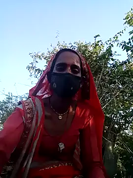 Snapshot of Mohni_Das chatting on February 22, 2025, 11:24 am Mohni Das online show from February 22, 2025, 11:24 am