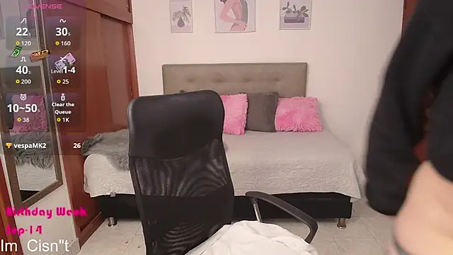 Snapshot of Miley_Baker chatting on September 25, 2025, 2:12 pm Miley Baker online show from September 25, 2025, 2:12 pm