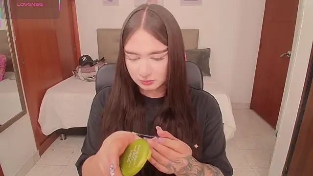 Miley Baker online show from February 20, 2026, 3:25 pm