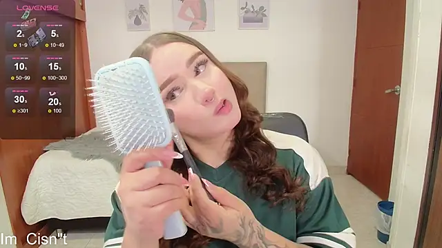 Miley Baker online show from February 10, 2025, 1:22 pm