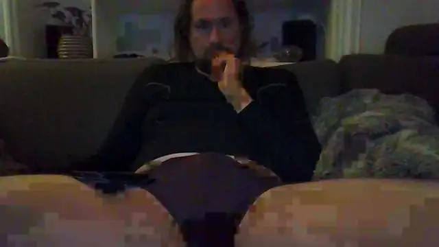 Tj1sen online show from October 3, 2025, 10:11 pm