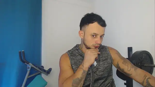 Snapshot of JacobJamess chatting on October 15, 2025, 5:10 pm JacobJamess online show from October 15, 2025, 5:10 pm