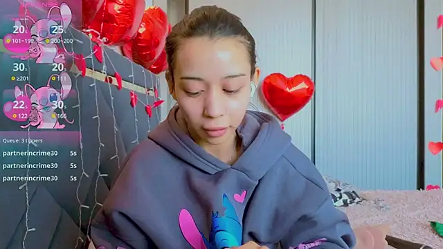 Mia Tin online show from February 18, 2025, 8:59 am