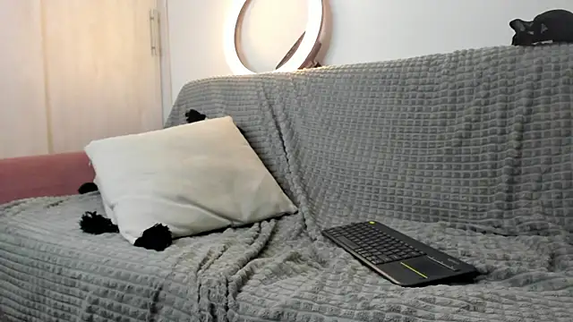 Snapshot of specter_27 chatting on March 22, 2025, 2:05 am specter 27 online show from March 22, 2025, 2:05 am