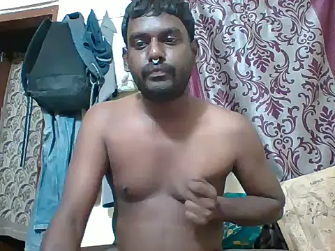 Snapshot of Slavebottombdsm09 chatting on October 4, 2025, 6:31 pm Slavebottombdsm09 online show from October 4, 2025, 6:31 pm