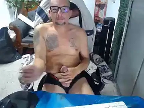 alexam galxh online show from February 26, 2025, 9:53 pm