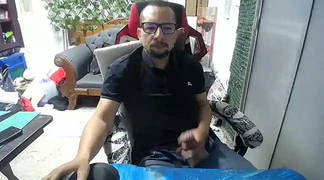 alexam galxh online show from February 7, 2025, 1:53 pm