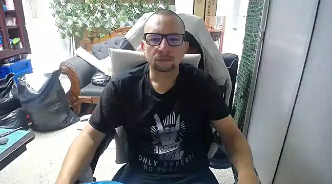 alexam galxh online show from February 25, 2025, 3:31 pm