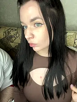 Snapshot of HellMoor chatting on September 26, 2025, 4:58 pm HellMoor online show from September 26, 2025, 4:58 pm