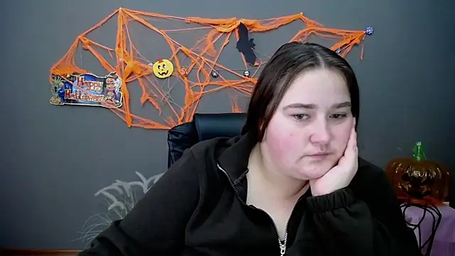 Snapshot of XX_Daniella_XX chatting on October 28, 2025, 7:18 am XX Daniella XX online show from October 28, 2025, 7:18 am