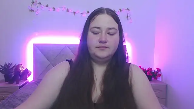 XX Daniella XX online show from May 14, 2026, 6:32 am