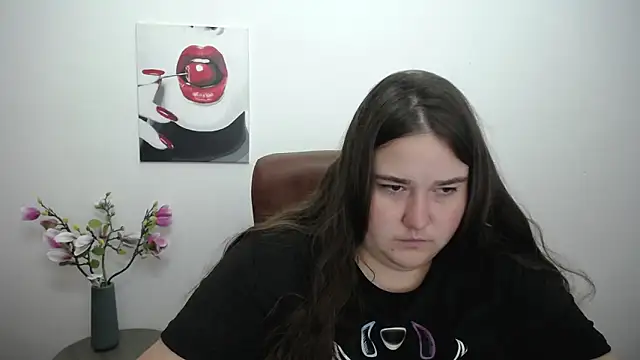 Snapshot of XX_Daniella_XX chatting on October 12, 2025, 6:37 am XX Daniella XX online show from October 12, 2025, 6:37 am