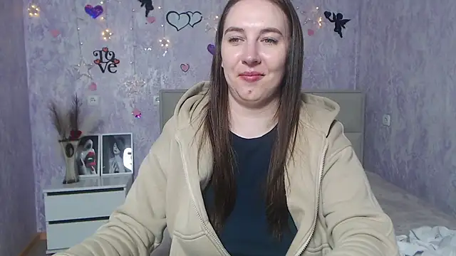 KaleyReed online show from February 26, 2025, 3:43 pm