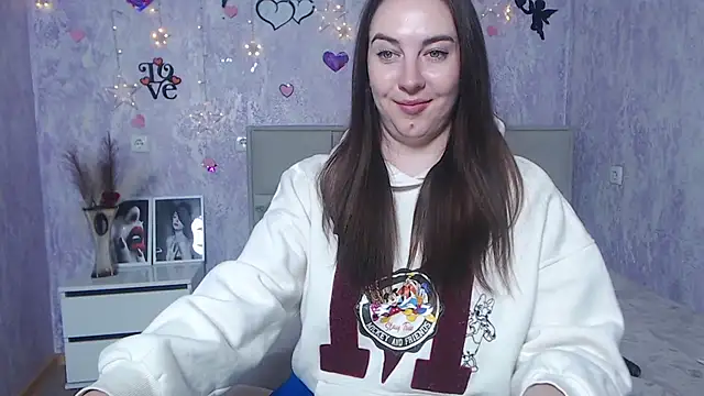 KaleyReed online show from February 23, 2025, 1:32 pm