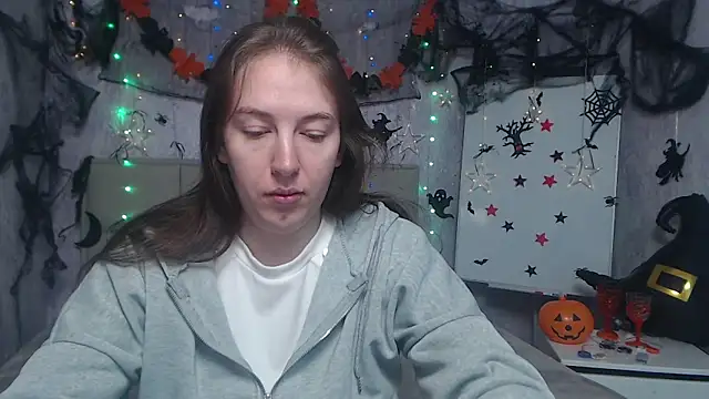 Snapshot of KaleyReed chatting on October 22, 2025, 5:18 am KaleyReed online show from October 22, 2025, 5:18 am