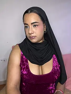 Maryam yamal online show from February 9, 2025, 10:32 pm
