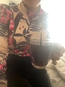 DulceMya6 online show from September 12, 2025, 3:34 pm