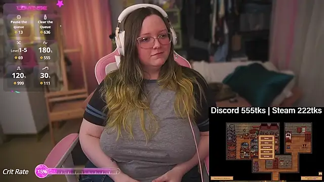 Geeky Kitten online show from January 14, 2025, 4:04 am