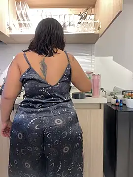 Snapshot of susy_angel chatting on February 28, 2026, 9:14 pm susy angel online show from February 28, 2026, 9:14 pm