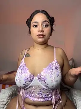 Snapshot of susy_angel chatting on February 26, 2026, 11:16 pm susy angel online show from February 26, 2026, 11:16 pm