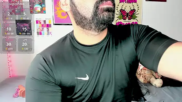 johnnyalx online show from October 17, 2025, 9:05 pm