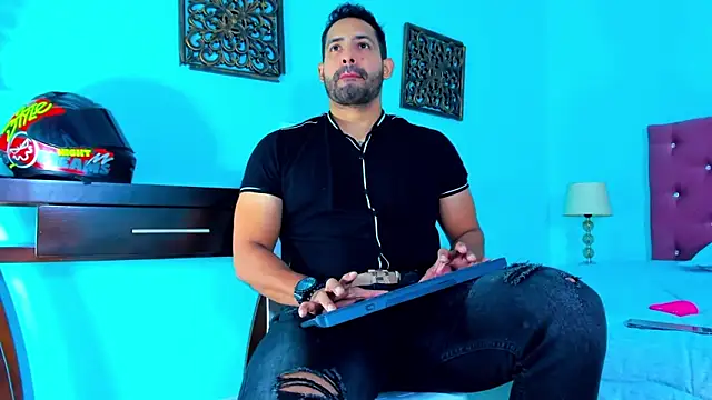 JorsMontero online show from February 8, 2025, 12:39 pm