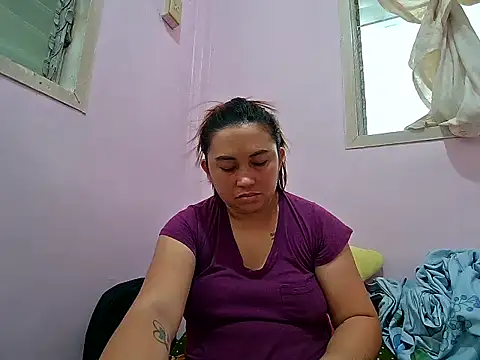 Snapshot of LalaiAsian chatting on October 3, 2025, 5:42 am LalaiAsian online show from October 3, 2025, 5:42 am