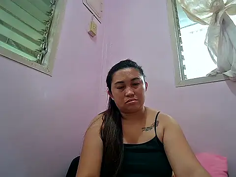 Snapshot of LalaiAsian chatting on October 4, 2025, 3:19 am LalaiAsian online show from October 4, 2025, 3:19 am