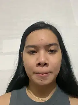 Hebefemme online show from March 3, 2025, 8:30 am