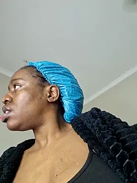 Sexynaughty Gal online show from April 13, 2026, 8:46 pm