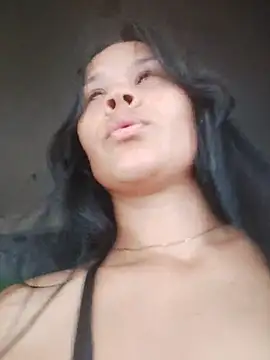 valentina gil69 online show from November 15, 2025, 2:43 pm