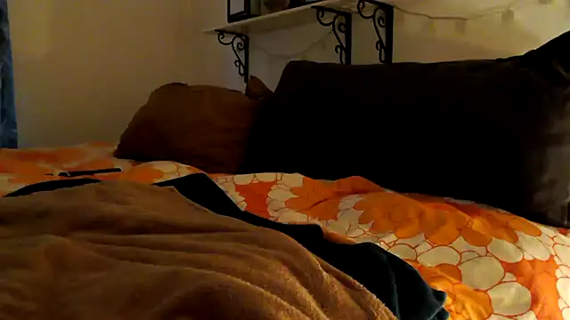 Snapshot of Toxic_angel chatting on February 22, 2025, 9:12 am Toxic angel online show from February 22, 2025, 9:12 am