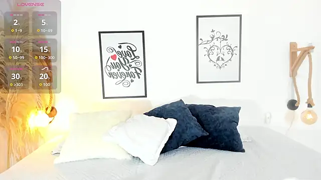 Snapshot of Skcarlet_beckett chatting on October 15, 2025, 12:57 pm Skcarlet beckett online show from October 15, 2025, 12:57 pm