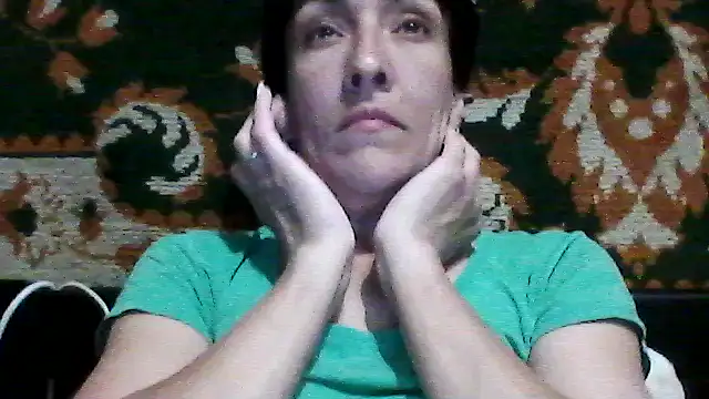 Snapshot of SunnyAmorre chatting on May 17, 2026, 8:09 pm SunnyAmorre online show from May 17, 2026, 8:09 pm