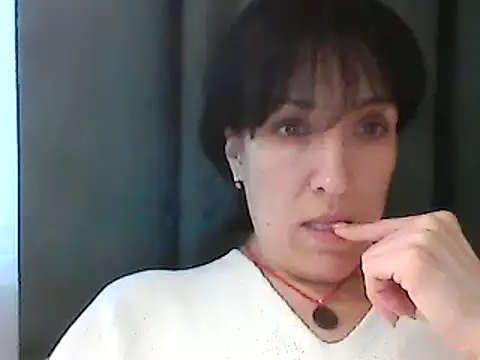 SunnyAmorre online show from January 25, 2025, 1:19 pm
