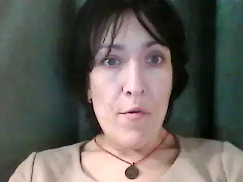 SunnyAmorre online show from February 7, 2025, 4:03 pm