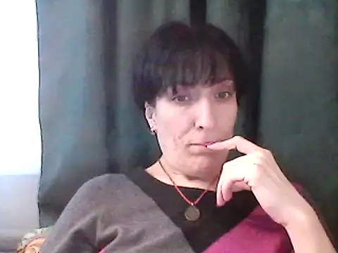 SunnyAmorre online show from February 19, 2025, 3:05 pm