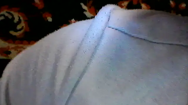 Snapshot of SunnyAmorre chatting on October 6, 2025, 7:42 am SunnyAmorre online show from October 6, 2025, 7:42 am