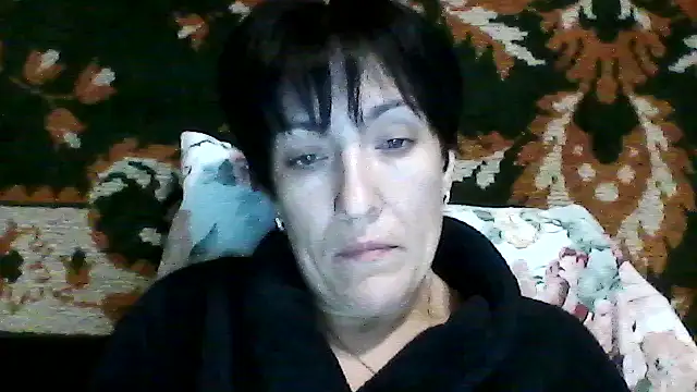 Snapshot of SunnyAmorre chatting on October 3, 2025, 8:10 pm SunnyAmorre online show from October 3, 2025, 8:10 pm