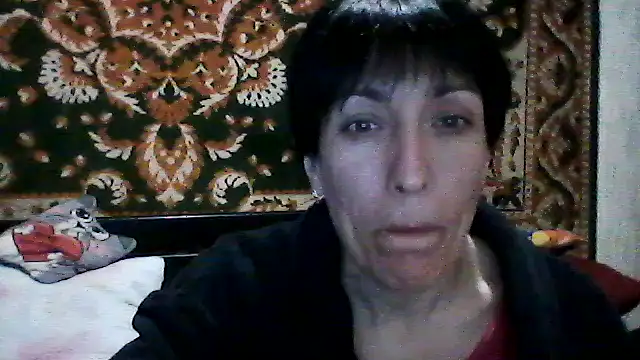 SunnyAmorre online show from April 3, 2026, 8:37 pm