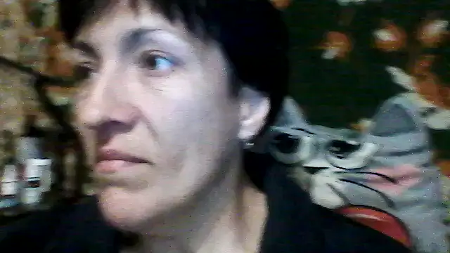 Snapshot of SunnyAmorre chatting on April 24, 2026, 8:33 pm SunnyAmorre online show from April 24, 2026, 8:33 pm