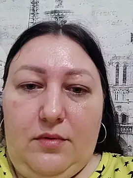 Snapshot of Rini333 chatting on September 17, 2025, 7:21 am Rini333 online show from September 17, 2025, 7:21 am