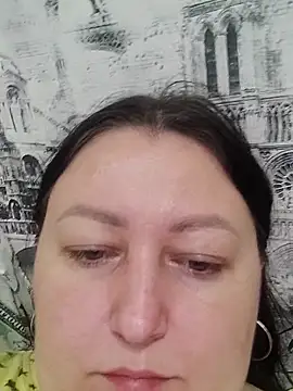 Rini333 online show from May 11, 2026, 12:39 pm