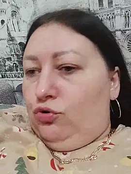 Rini333 online show from February 28, 2025, 12:52 pm