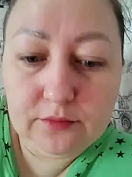 Rini333 online show from May 15, 2026, 9:07 am