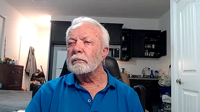 Snapshot of rockpoint69 chatting on September 25, 2025, 11:38 am rockpoint69 online show from September 25, 2025, 11:38 am