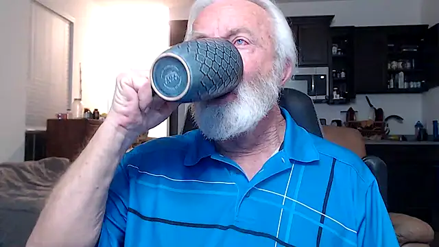 rockpoint69 online show from January 25, 2025, 9:36 am