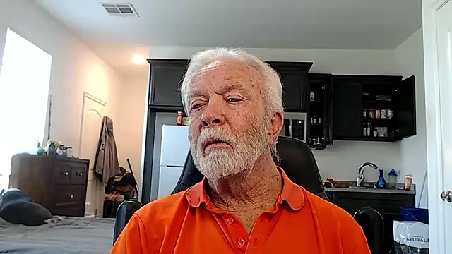 Snapshot of rockpoint69 chatting on September 20, 2025, 2:44 pm rockpoint69 online show from September 20, 2025, 2:44 pm