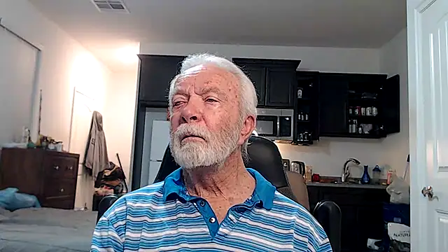 Snapshot of rockpoint69 chatting on September 21, 2025, 9:47 am rockpoint69 online show from September 21, 2025, 9:47 am