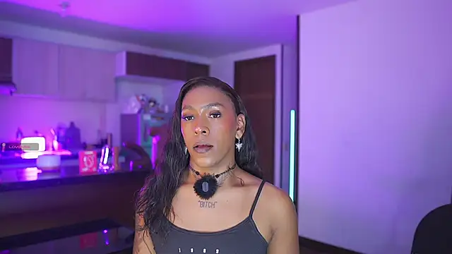 Snapshot of AmberRaus chatting on October 3, 2025, 3:30 am AmberRaus online show from October 3, 2025, 3:30 am